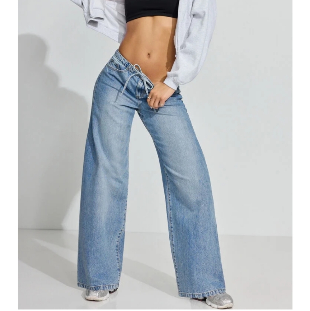 NWT Garage Belted Low Rise Wide Leg Jeans - Picture 2 of 9
